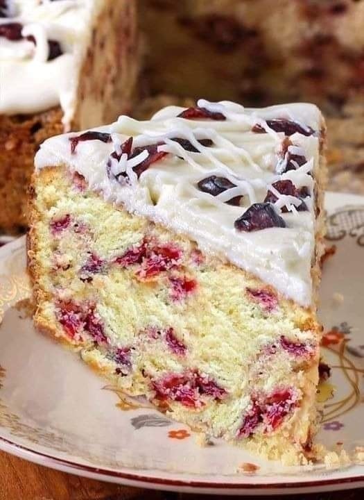 Cranberry Christmas Cake!!!