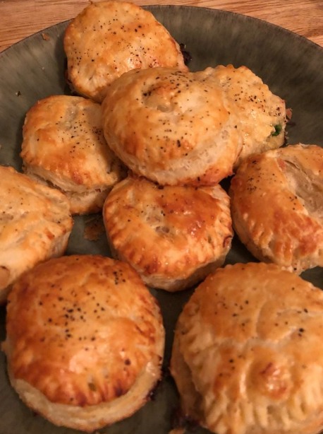 CHICKEN POT PIE BISCUITS